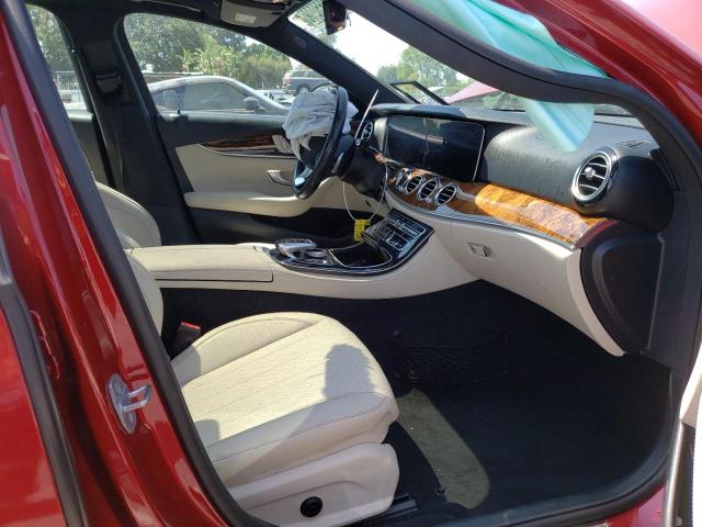 Photo 5 from auction – 2018 MERCEDES-BENZ E 300 with VIN WDDZF4JB1JA329501