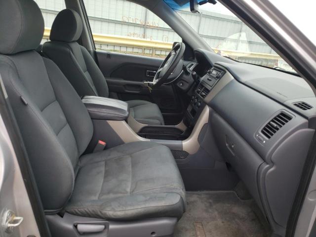 Photo 5 from auction – 2006 HONDA PILOT LX with VIN 2HKYF18166H520901