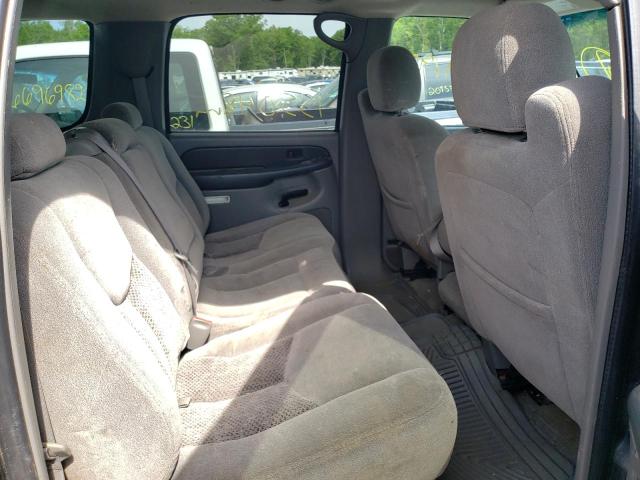 Photo 6 from auction – 2003 CHEVROLET SUBURBAN K with VIN 3GNFK16T13G220153