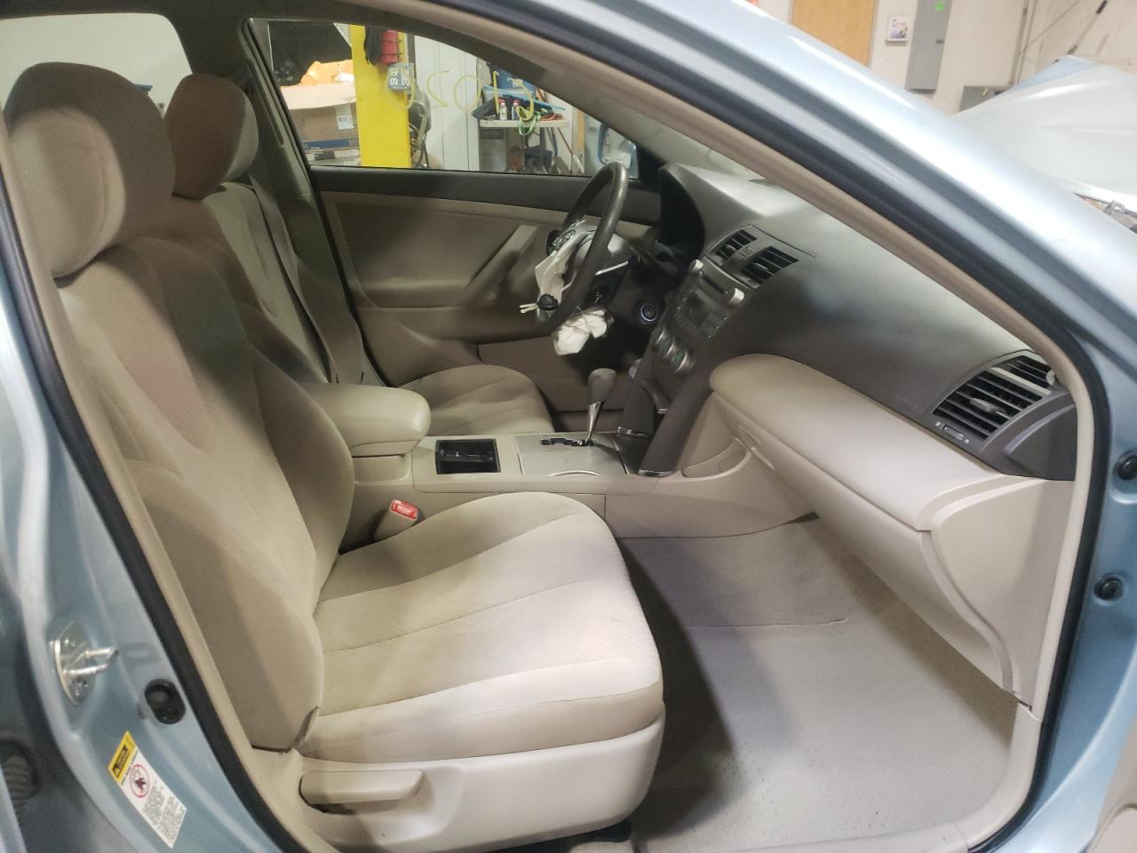 Photo 5 from auction – 2009 TOYOTA CAMRY BASE with VIN 4T1BE46K29U828045