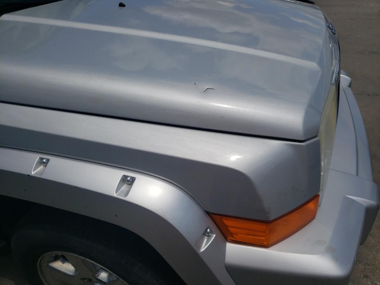 Photo 9 from auction – 2006 JEEP COMMANDER with VIN 1J8HH58N36C150371