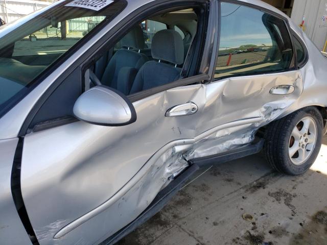 Photo 9 from auction – 2000 FORD TAURUS SES with VIN 1FAFP5520YG176133