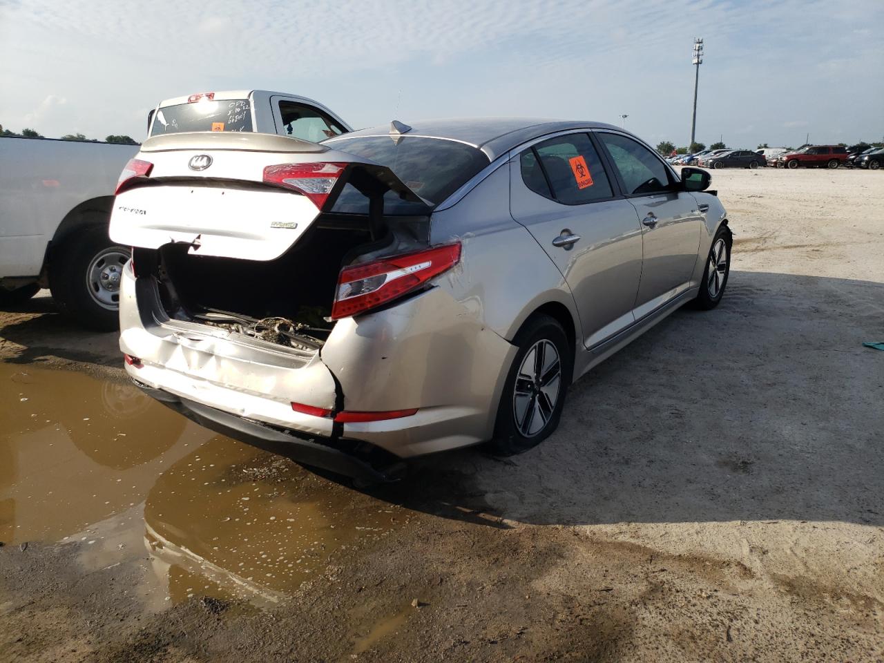 Photo 17 from auction – 2013 KIA OPTIMA HYB with VIN KNAGM4AD5D5047235