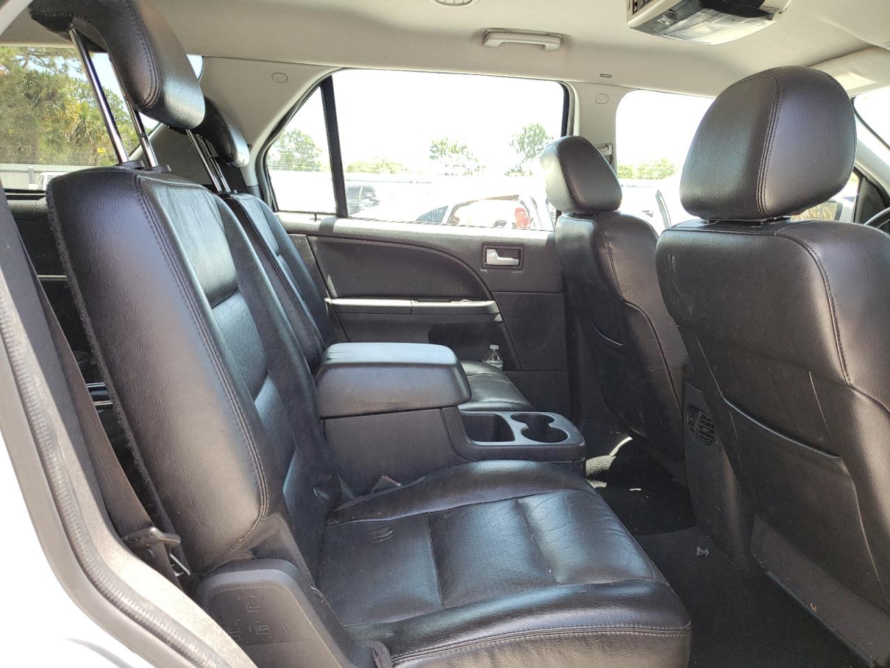 Photo 18 from auction – 2007 FORD FREESTYLE with VIN 1FMDK06197GA03374