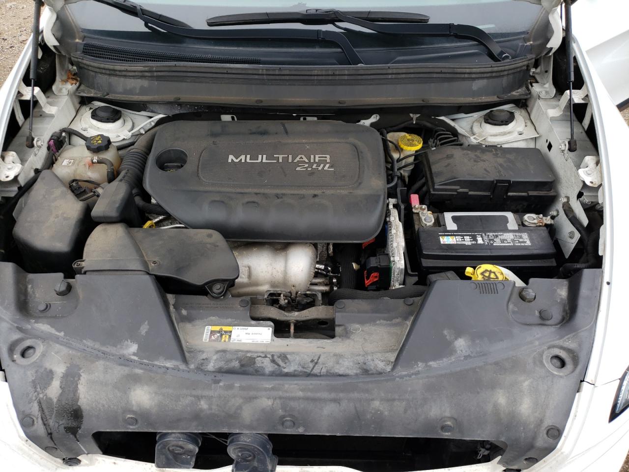 Photo 11 from auction – 2014 JEEP CHEROKEE L with VIN 1C4PJLCB1EW320717