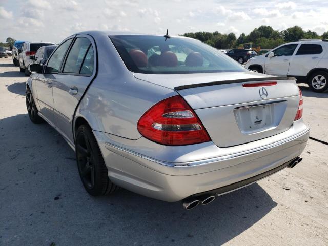 Photo 3 from auction – 2004 MERCEDES-BENZ E 320 with VIN WDBUF65J24A469481