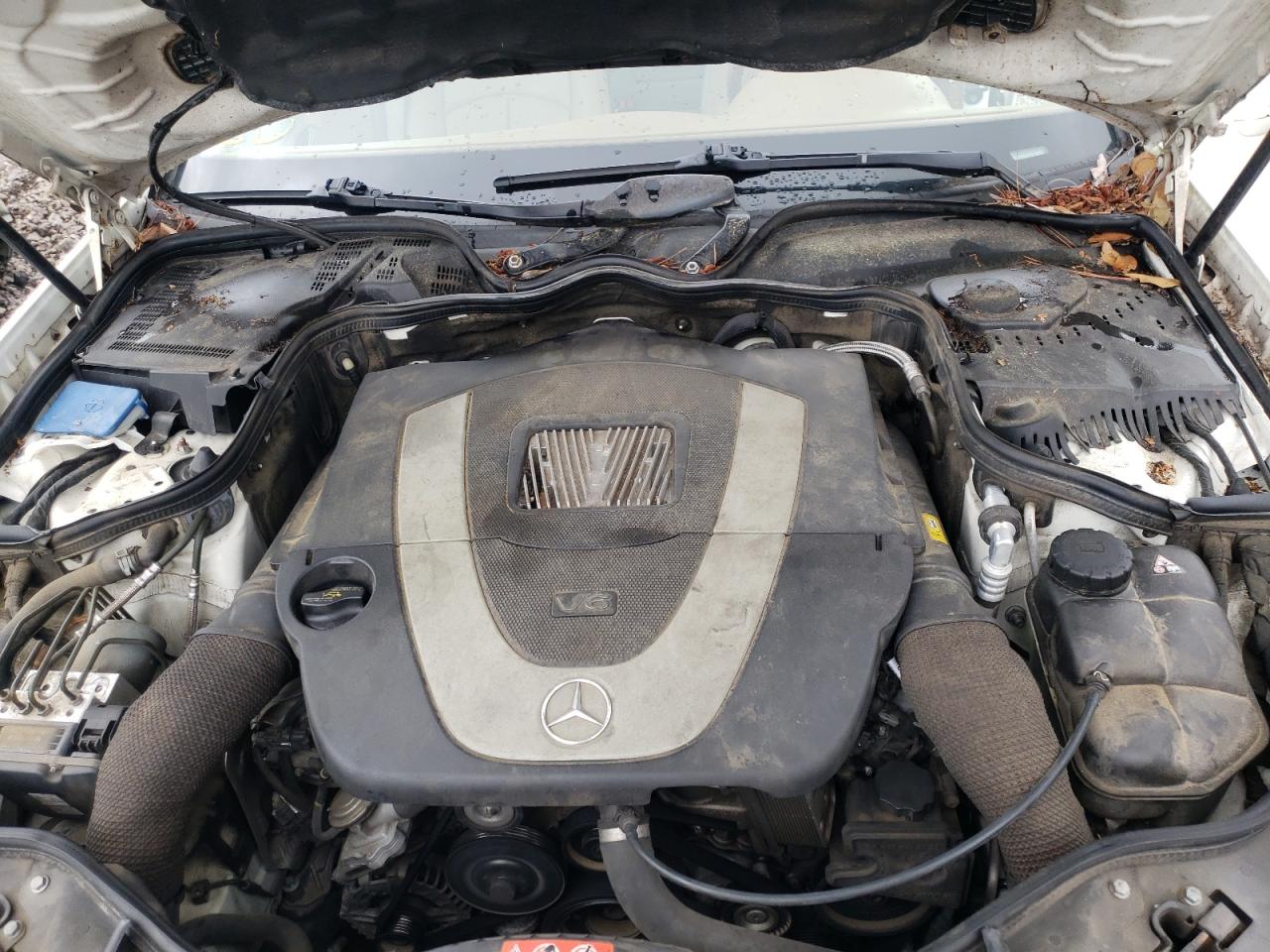 Photo 12 from auction – 2007 MERCEDES-BENZ E 350 with VIN WDBUF56X07B153072
