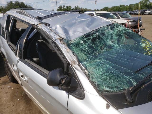 Photo 9 from auction – 2005 CHRYSLER TOWN & COU with VIN 2C8GP64L15R173006