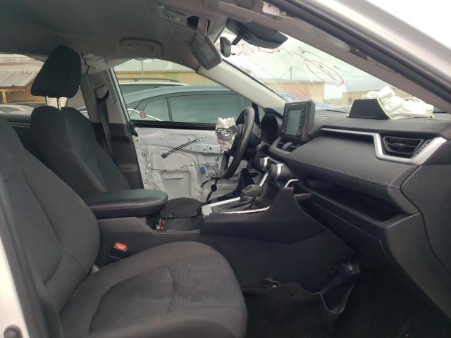 Photo 5 from auction – 2019 TOYOTA RAV4 LE with VIN 2T3K1RFV8KW048681
