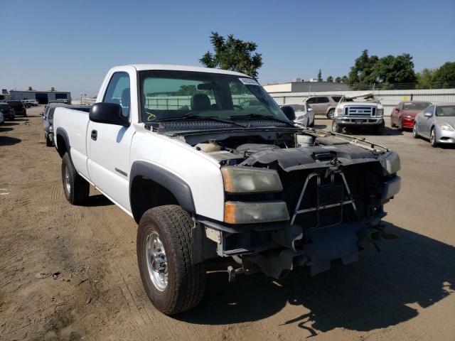 CHEVROLET SILVERADO 2005 with VIN 1GCHC24U35E288500 - Photo from auction