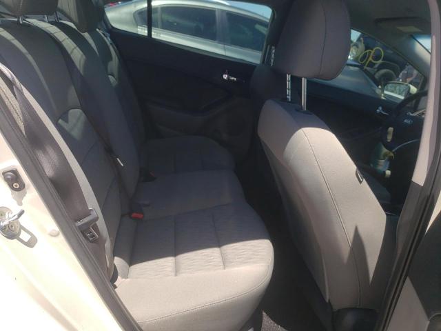 Photo 6 from auction – 2015 KIA FORTE LX with VIN KNAFK4A65F5258974