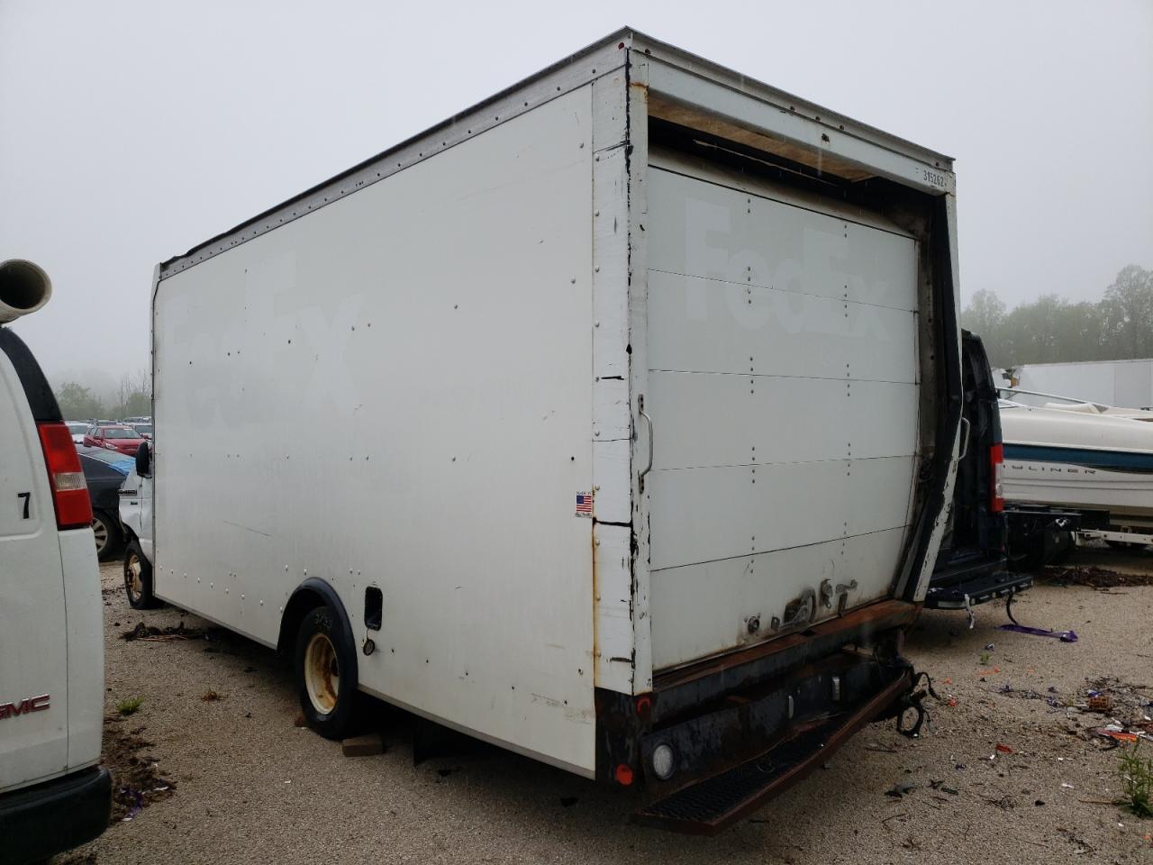 Photo 3 from auction – 2014 FORD ECONOLINE with VIN 1FDWE4FL2EDA68672