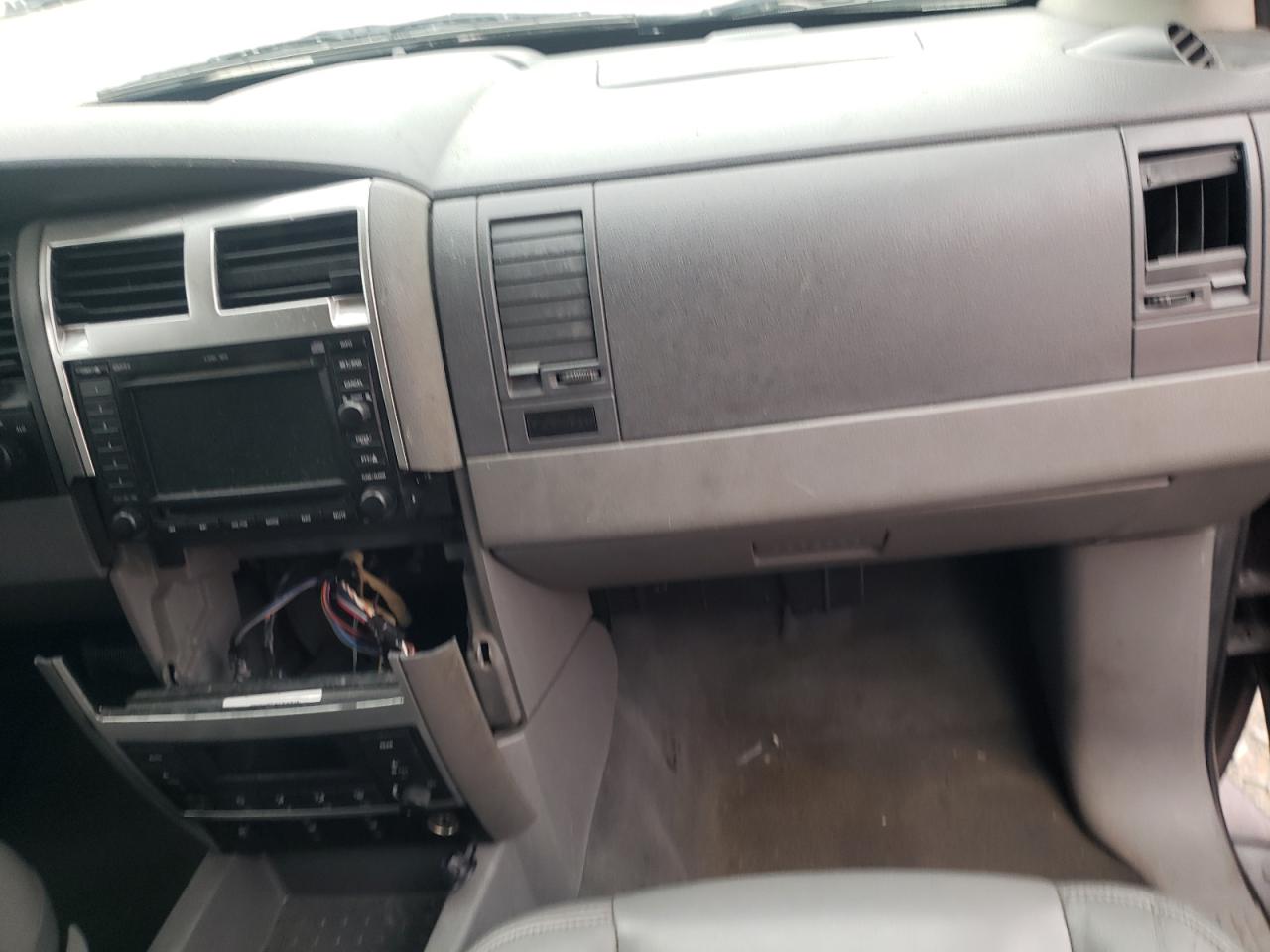 Photo 19 from auction – 2005 DODGE DURANGO LI with VIN 1D8HB58D45F536408