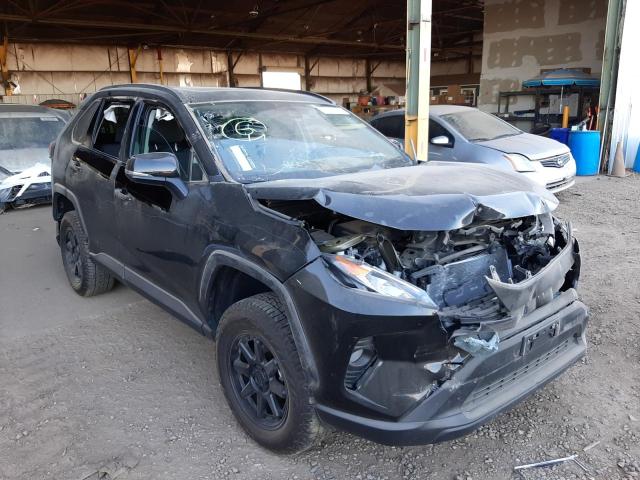 Photo 1 from auction – 2021 TOYOTA RAV4 XLE with VIN 2T3W1RFV2MW151552
