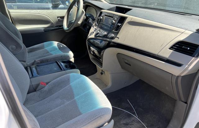 Photo 5 from auction – 2011 TOYOTA SIENNA LE with VIN 5TDKK3DC2BS069958