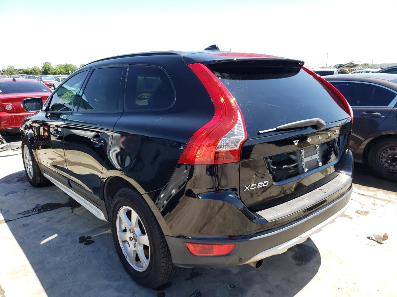 Foto 3 de la subasta – 2010 VOLVO XC60 3.2 con VIN YV4982DL8A2109258