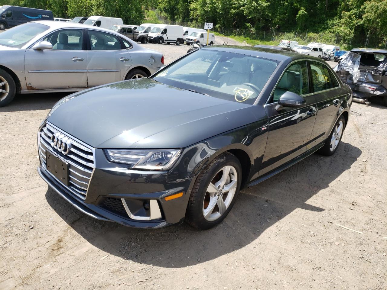 Photo 2 from auction – 2019 AUDI A4 PREMIUM with VIN WAUDNAF47KA015026