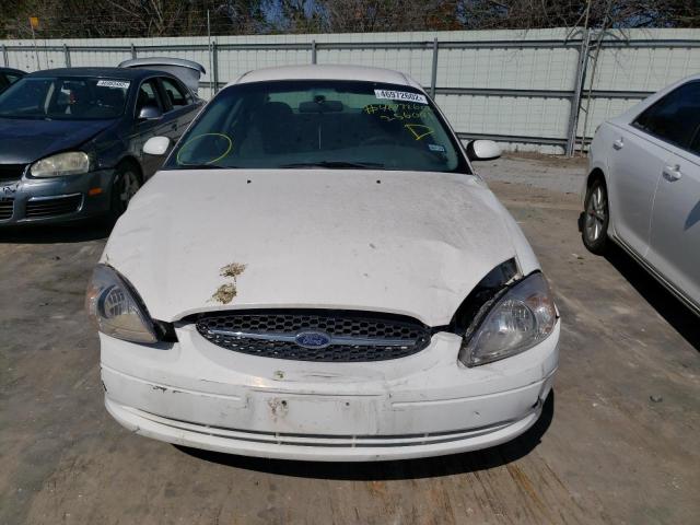 Photo 9 from auction – 2000 FORD TAURUS SES with VIN 1FAFP55U5YA256001