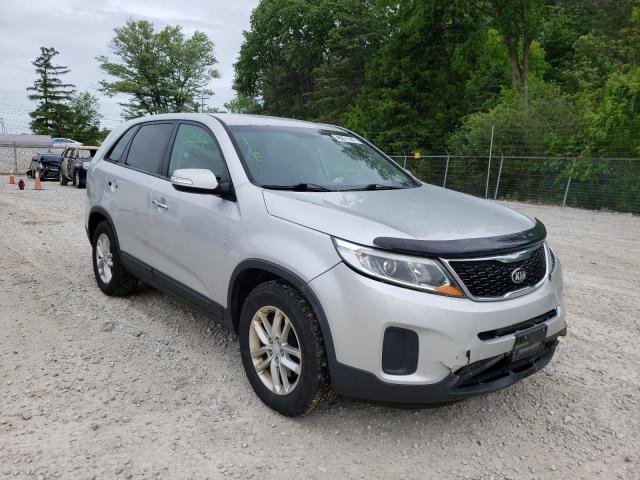 KIA SORENTO LX 2015 with VIN 5XYKT3A61FG593374 - Photo from auction