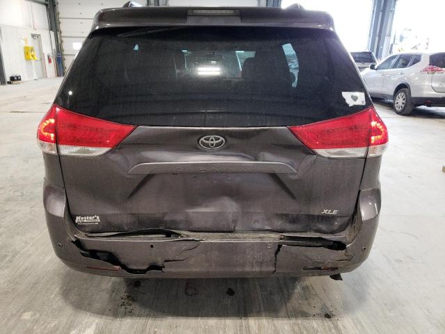 Photo 9 from auction – 2013 TOYOTA SIENNA XLE with VIN 5TDYK3DC7DS304514