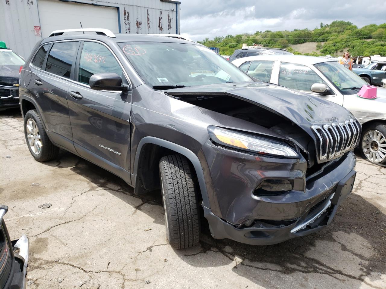 JEEP CHEROKEE L 2015 with VIN 1C4PJMDS8FW525005 - Photo from auction
