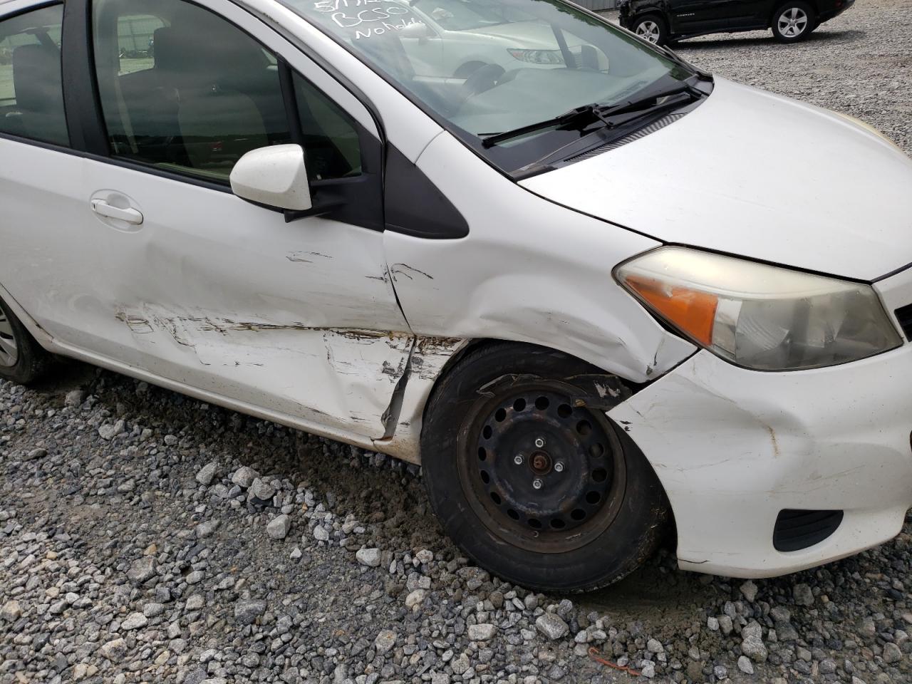 Photo 9 from auction – 2013 TOYOTA YARIS with VIN JTDKTUD31DD566615