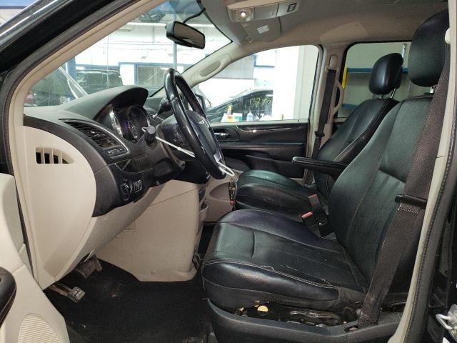 Photo 5 from auction – 2012 CHRYSLER TOWN & COU with VIN 2C4RC1BGXCR409857