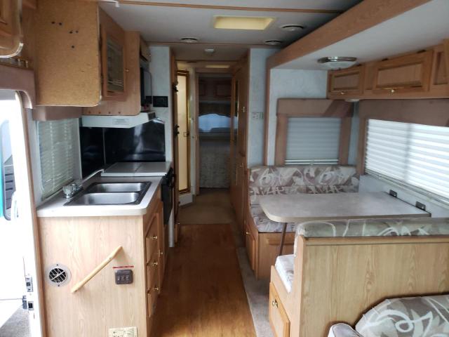 Photo 6 from auction – 1998 FORD MOTORHOME with VIN 3FCMF53S7XJA02864