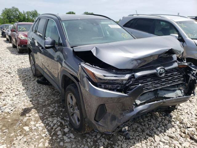 TOYOTA RAV4 XLE 2022 with VIN 2T3P1RFVXNC263233 - Photo from auction