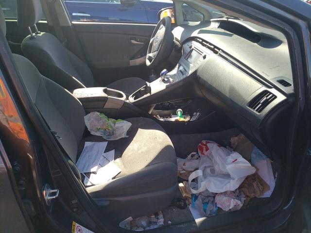 Photo 5 from auction – 2013 TOYOTA PRIUS with VIN JTDKN3DU4D5565840