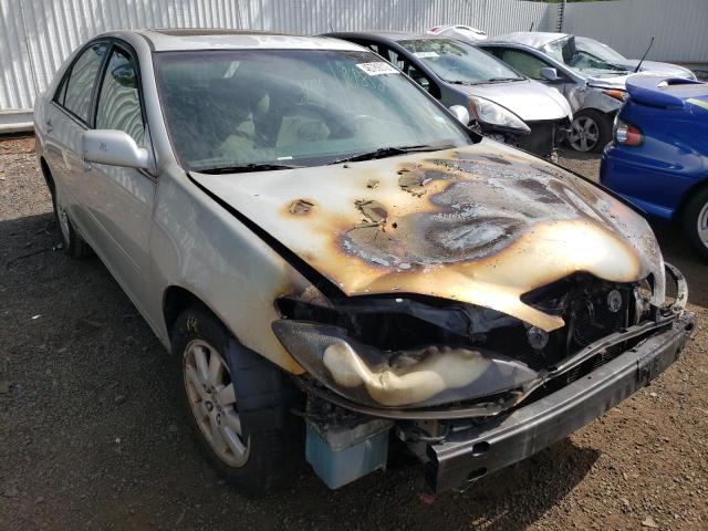 TOYOTA CAMRY LE 2002 with VIN 4T1BE30K62U600056 - Photo from auction