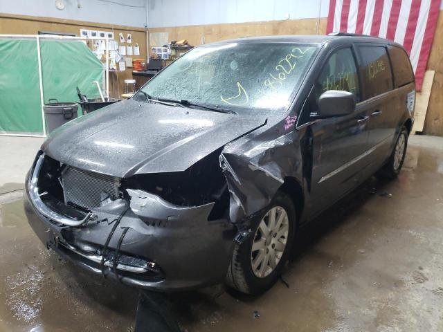 Photo 2 from auction – 2016 CHRYSLER TOWN & COU with VIN 2C4RC1BG3GR188916