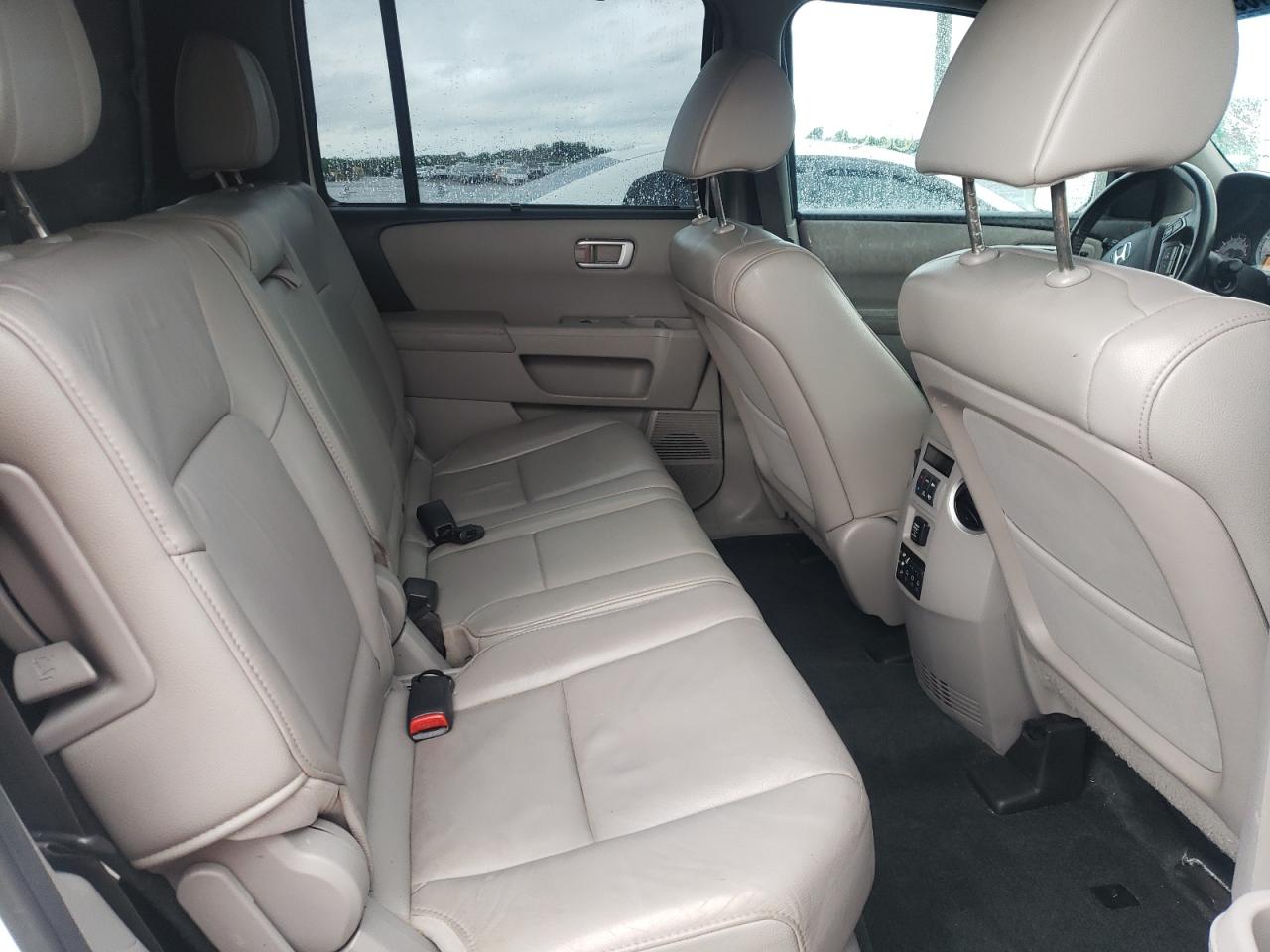 Photo 18 from auction – 2014 HONDA PILOT TOUR with VIN 5FNYF3H95EB007797