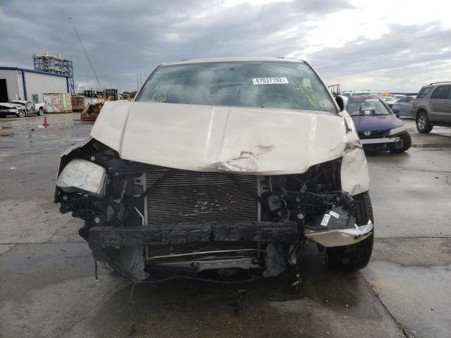 Photo 9 from auction – 2012 CHRYSLER TOWN & COU with VIN 2C4RC1CG2CR368820
