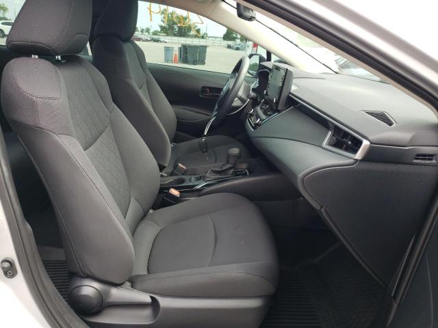 Photo 5 from auction – 2022 TOYOTA COROLLA LE with VIN 5YFEPMAE3NP301653