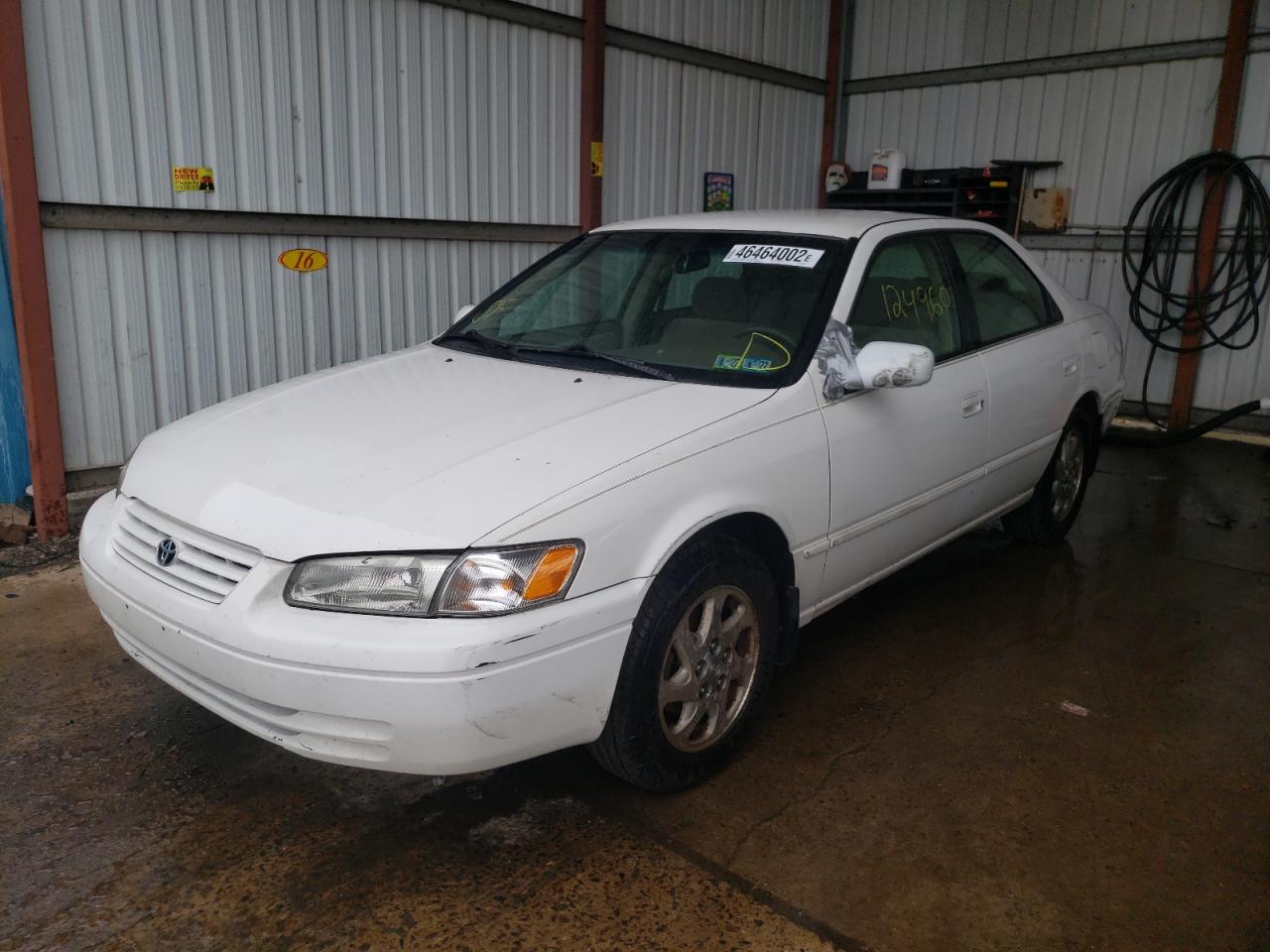 Photo 2 from auction – 1999 TOYOTA CAMRY LE with VIN JT2BF22K8X0209040