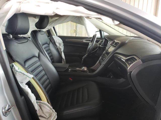 Photo 5 from auction – 2019 FORD FUSION S with VIN 3FA6P0CD6KR144729