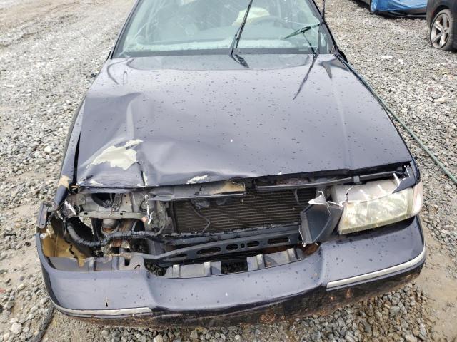 Photo 7 from auction – 2002 MERCURY GRAND MARQ with VIN 2MEFM74W92X639566