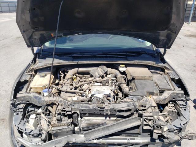 Photo 7 from auction – 2018 FORD FOCUS SE with VIN 1FADP3FE1JL311637