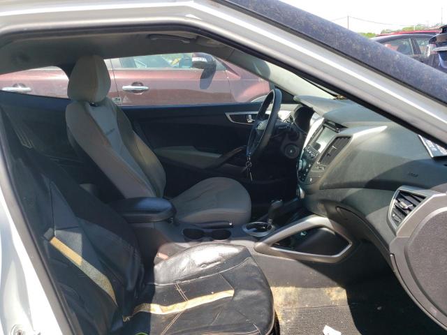 Photo 5 from auction – 2013 HYUNDAI VELOSTER with VIN KMHTC6AD1DU096787