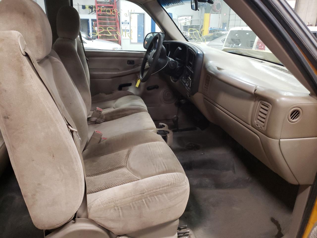 Photo 5 from auction – 2007 CHEVROLET SILVERADO with VIN 1GCHK29UX7E118679