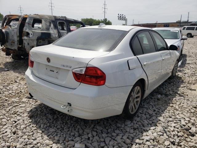 Photo 4 from auction – 2006 BMW 325 I AUTO with VIN WBAVB17506NK39550