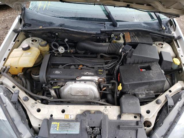 Photo 7 from auction – 2003 FORD FOCUS ZX5 with VIN 3FAFP37313R159952