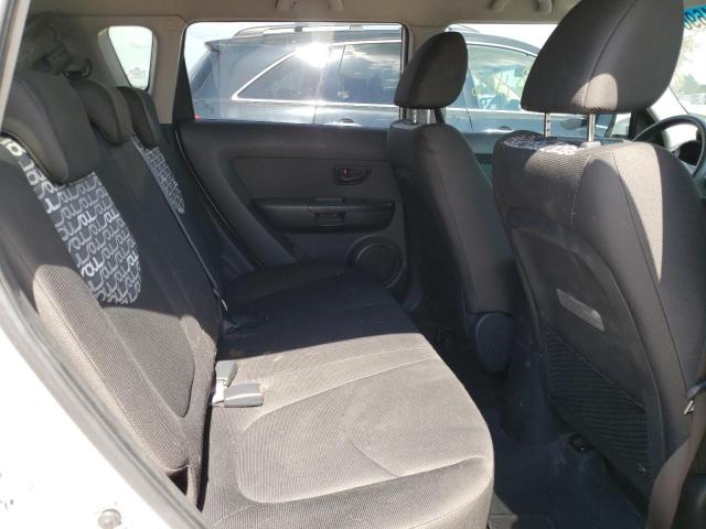 Photo 6 from auction – 2010 KIA SOUL + with VIN KNDJT2A21A7042855