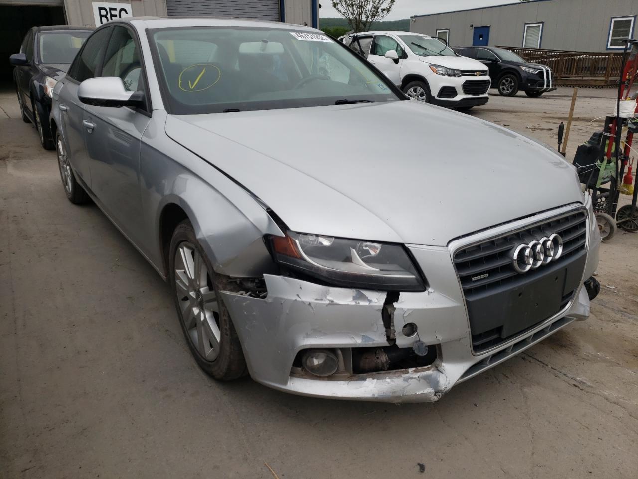 AUDI A4 PREMIUM 2010 with VIN WAUBFAFL0AN012729 - Photo from auction