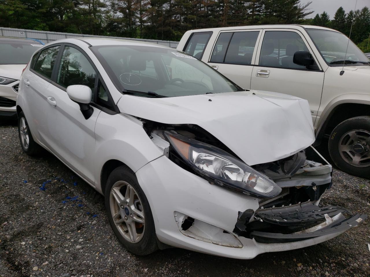 Photo 1 from auction – 2019 FORD FIESTA SE with VIN 3FADP4EJ3KM131791