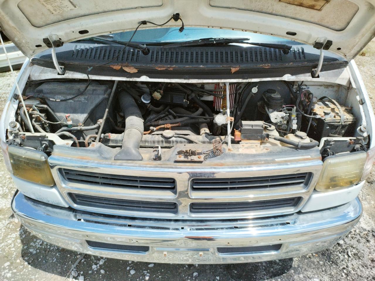 Photo 7 from auction – 1995 DODGE RAM VAN B3 with VIN 2B6KB31Y9SK559626