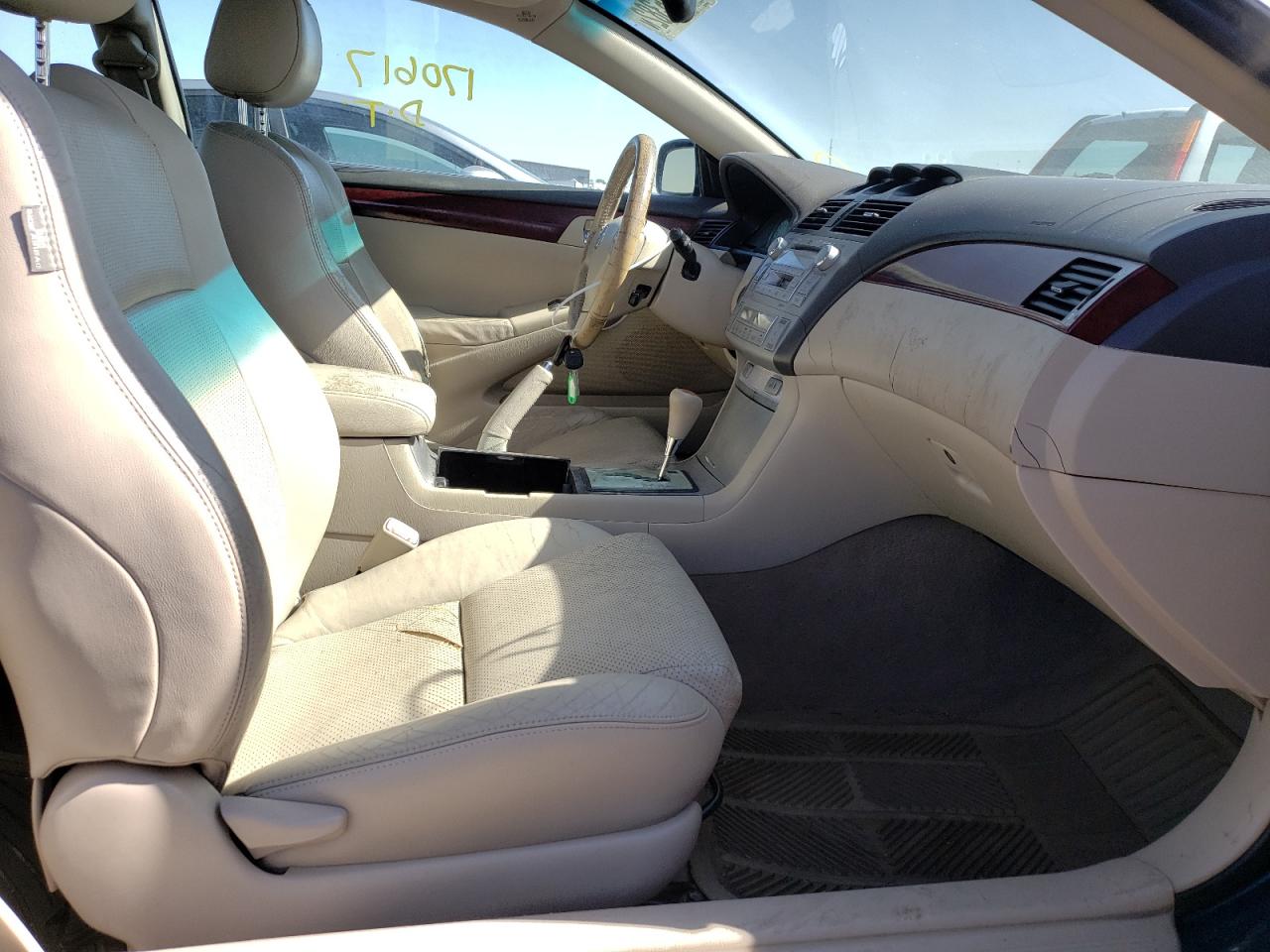 Photo 19 from auction – 2004 TOYOTA CAMRY SOLA with VIN 4T1CE30P14U785202
