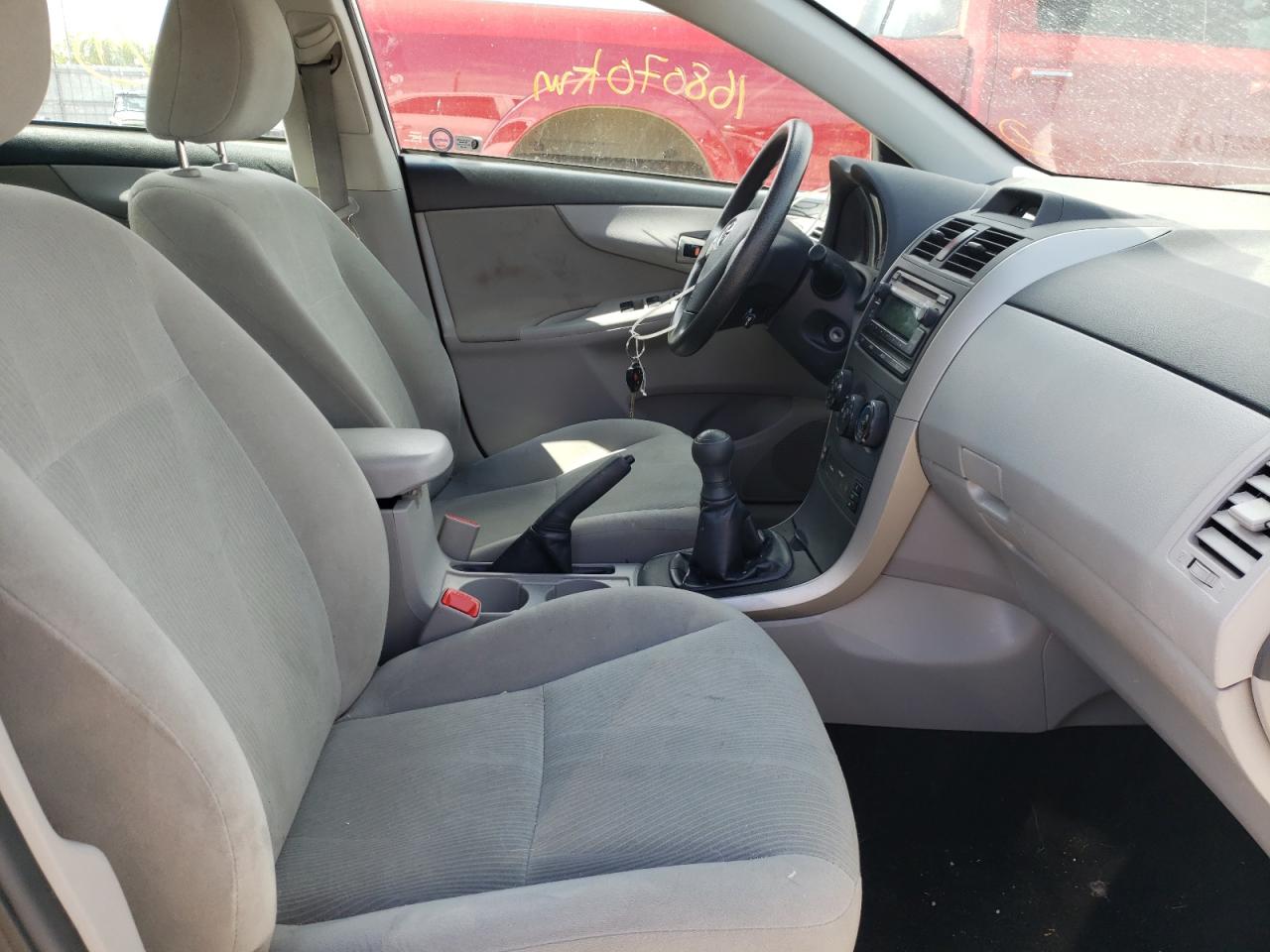 Photo 19 from auction – 2012 TOYOTA COROLLA BA with VIN 2T1BU4EE9CC842709