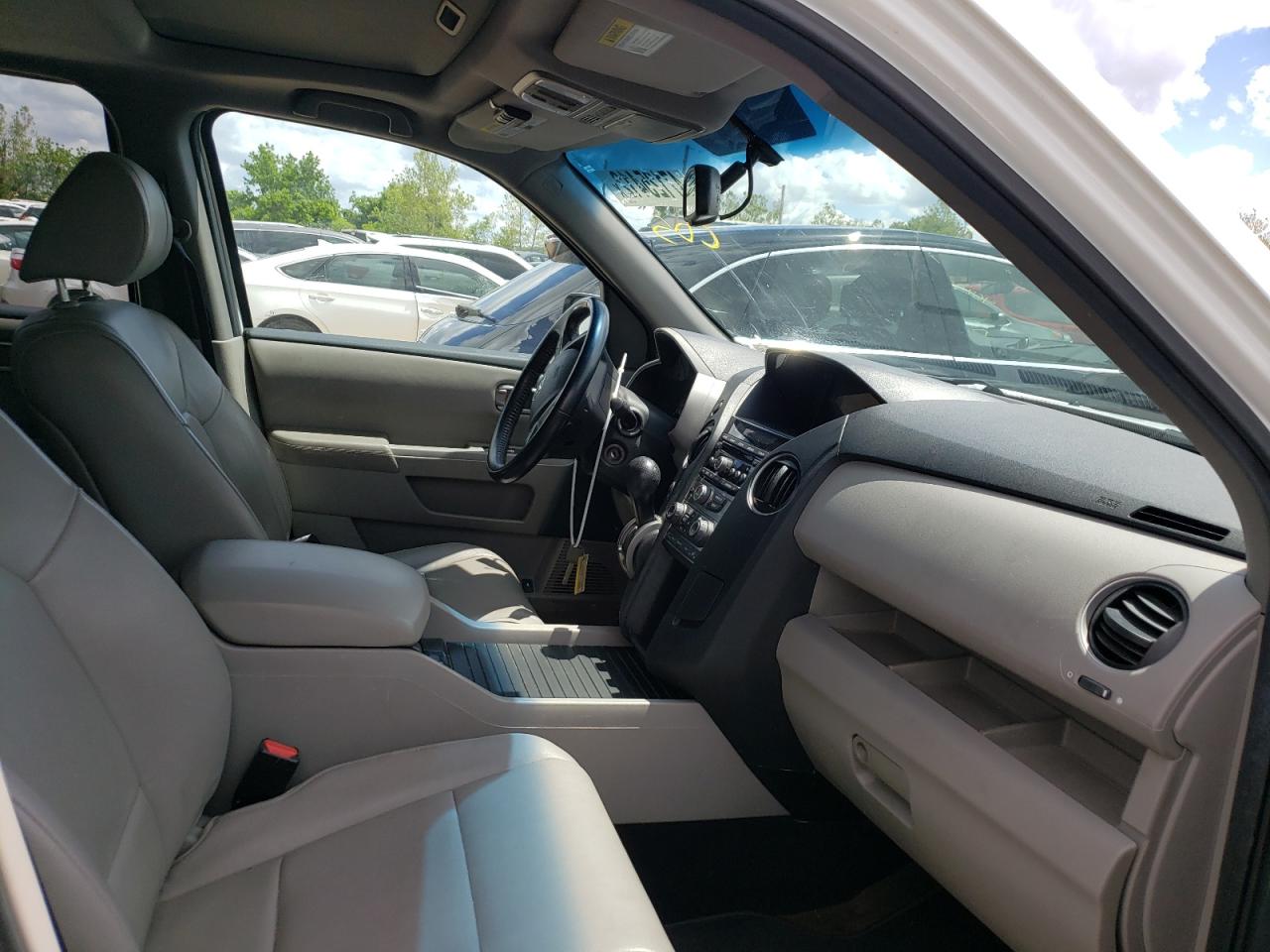 Photo 5 from auction – 2013 HONDA PILOT EXL with VIN 5FNYF4H51DB053239